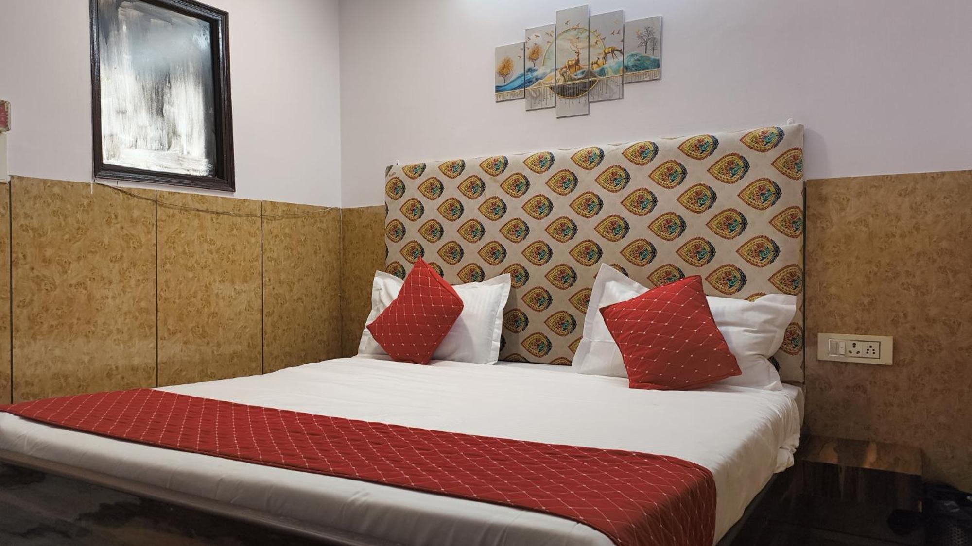 ניו דלהי Hotel Metro Park מראה חיצוני תמונה