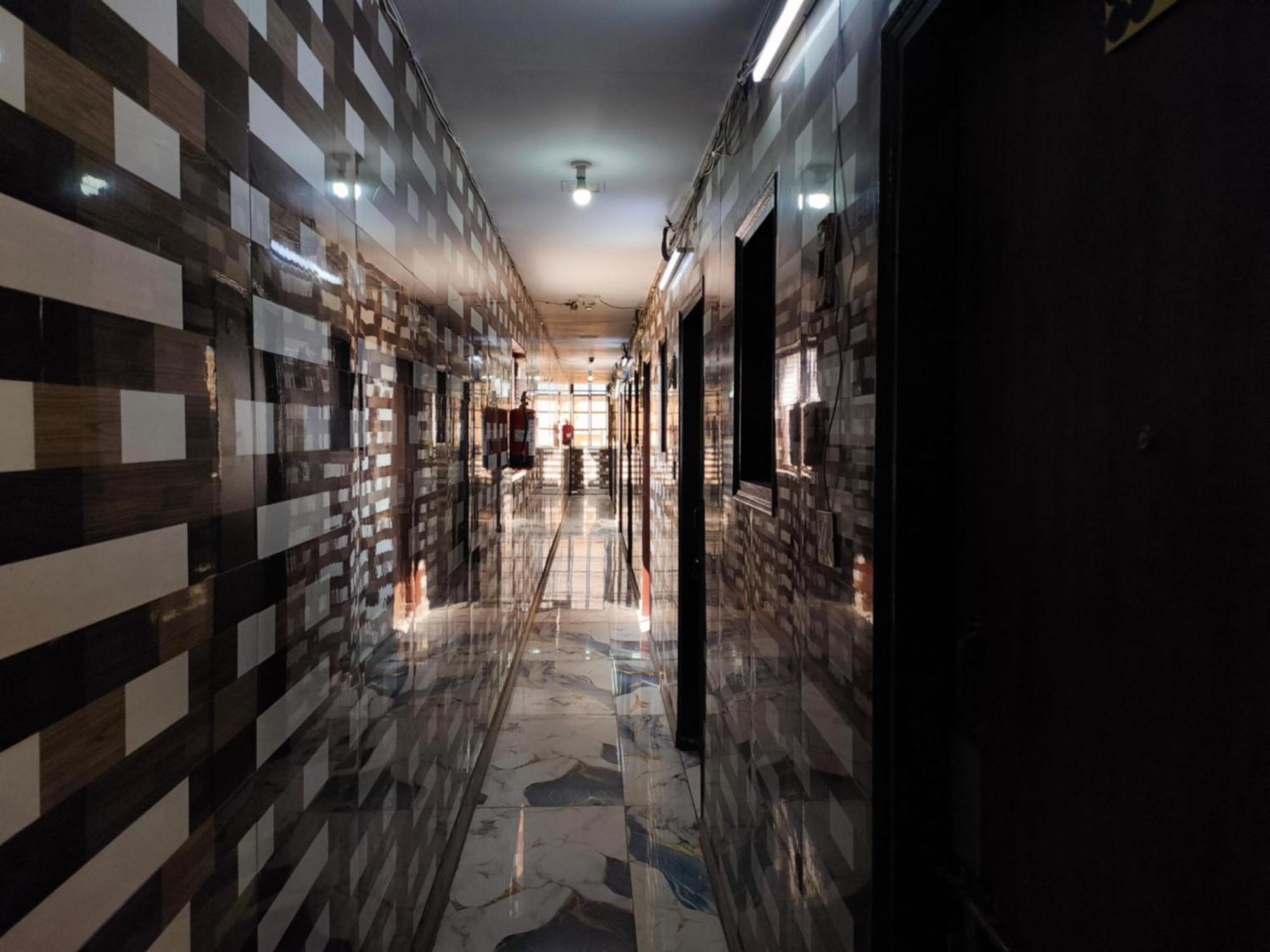 ניו דלהי Hotel Metro Park מראה חיצוני תמונה